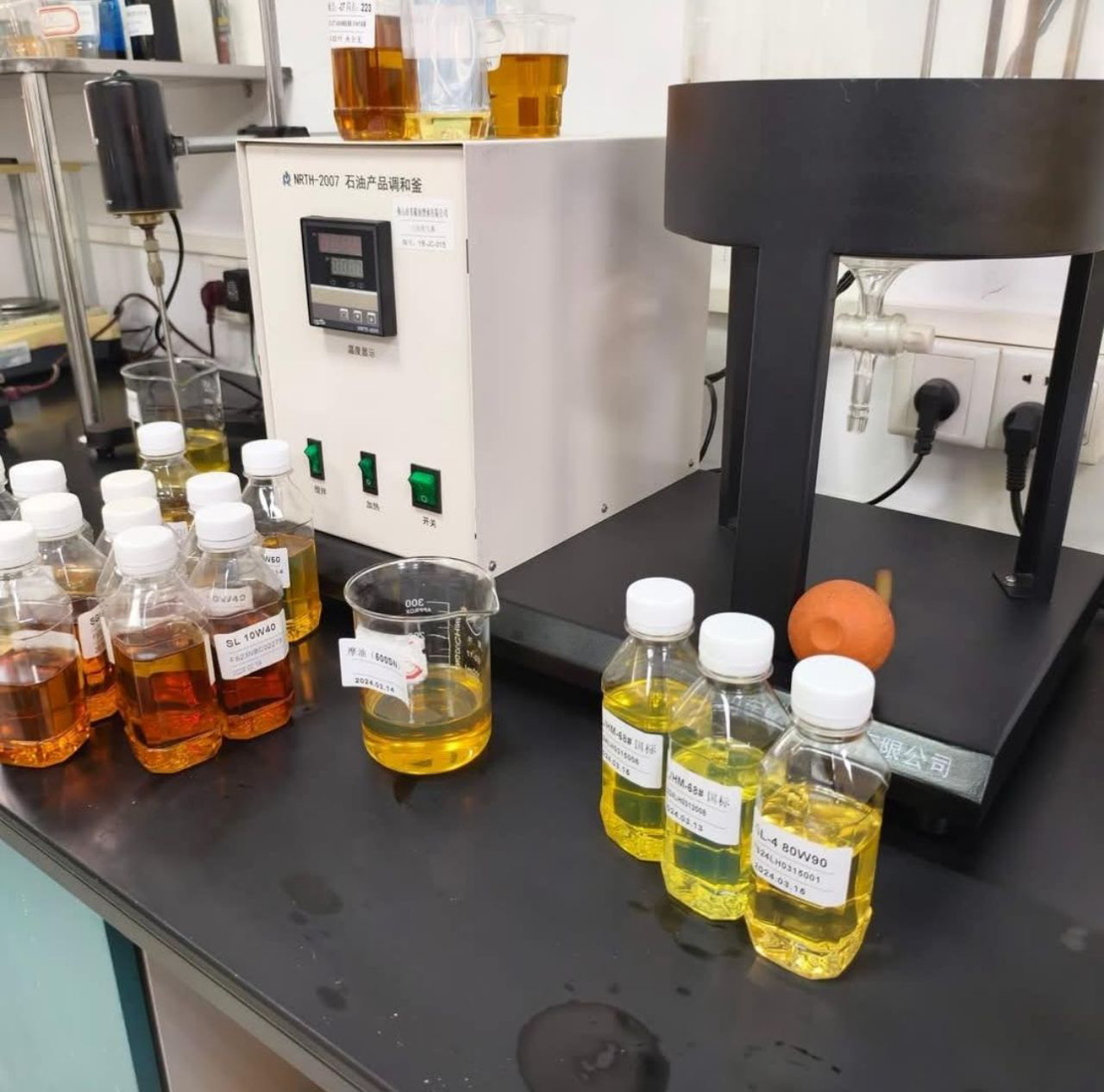 Premium Virgin Base Oil - High-quality base oils for lubricant blending